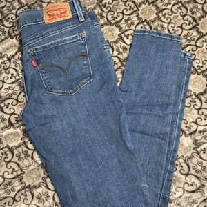 Levi’s Super Skinny Jeans Size 28